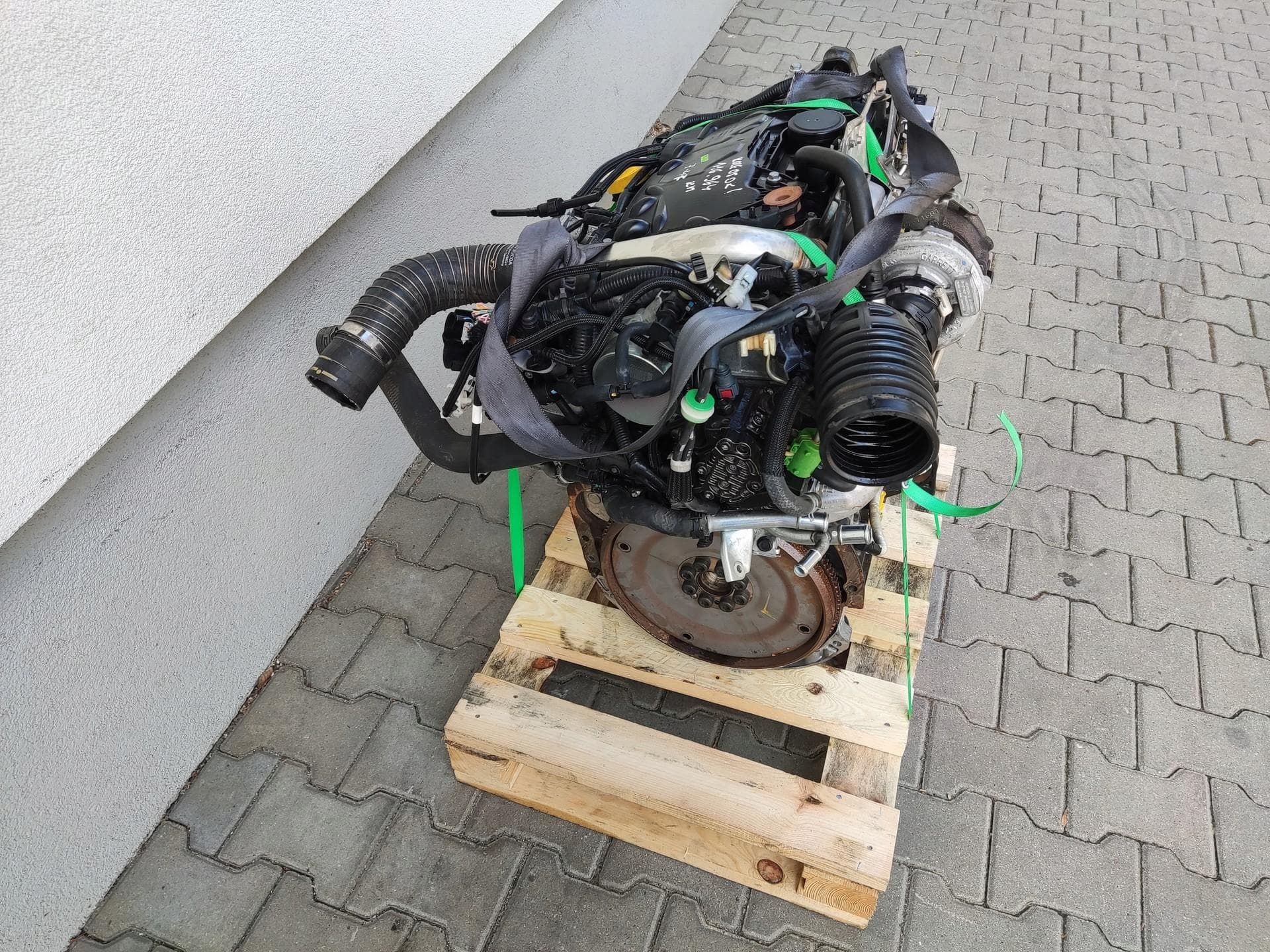 Moteur M9R 865 — vue 3