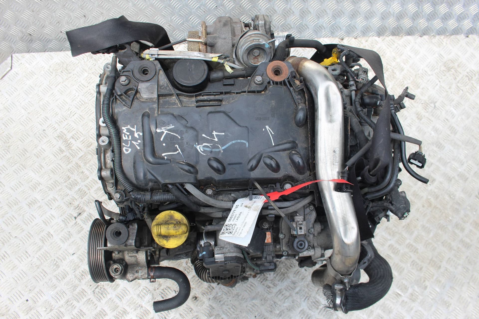 Moteur M9R 805 — vue 2