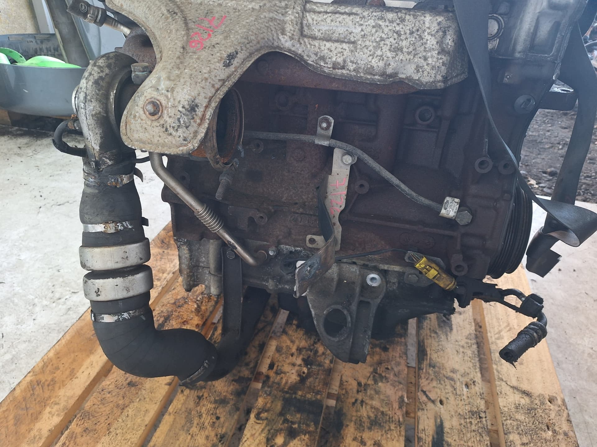 Moteur 4HU (P22DTE) — vue 8