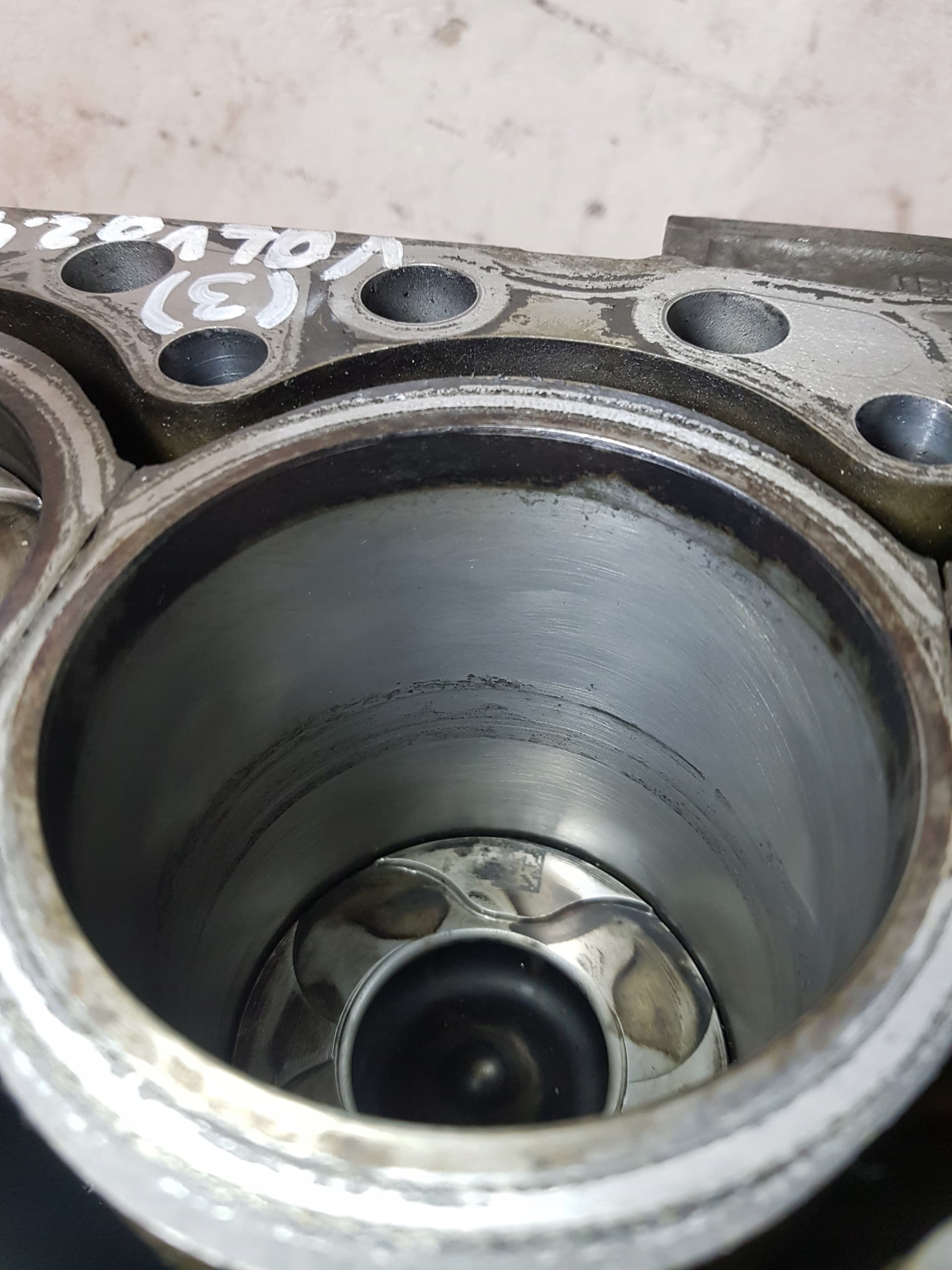 Moteur D 5244 T15 — vue 6