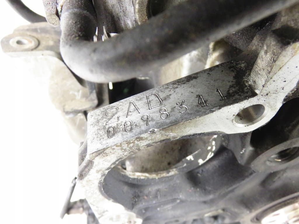 Moteur 2AD-FHV — vue 4