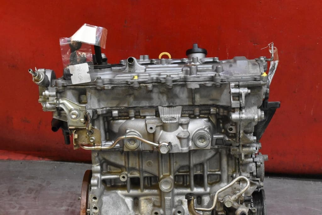 Moteur 8NR-FTS — vue 2