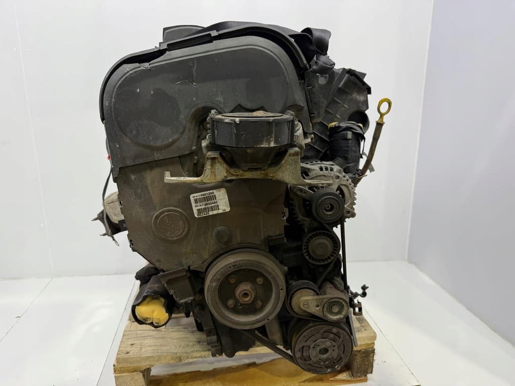 Moteur B 5244 S4 — vue 4