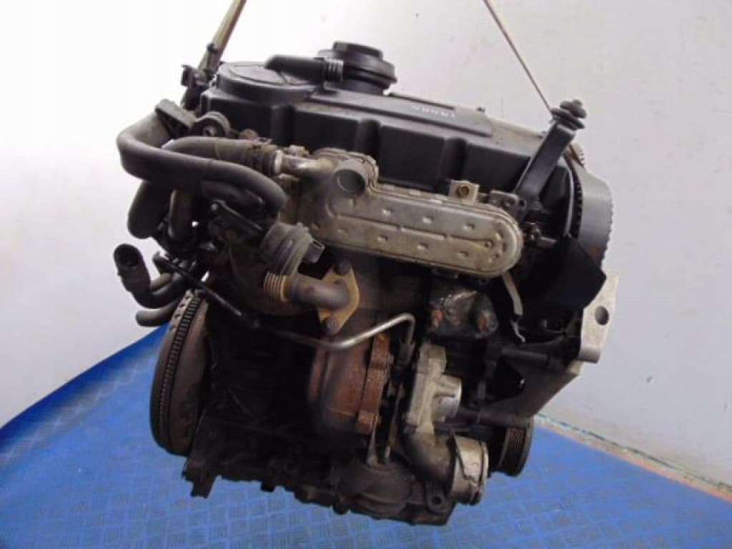 Moteur AUY — vue 3