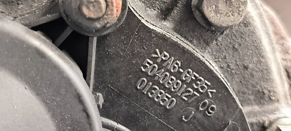Moteur F1CGL411B — vue 5