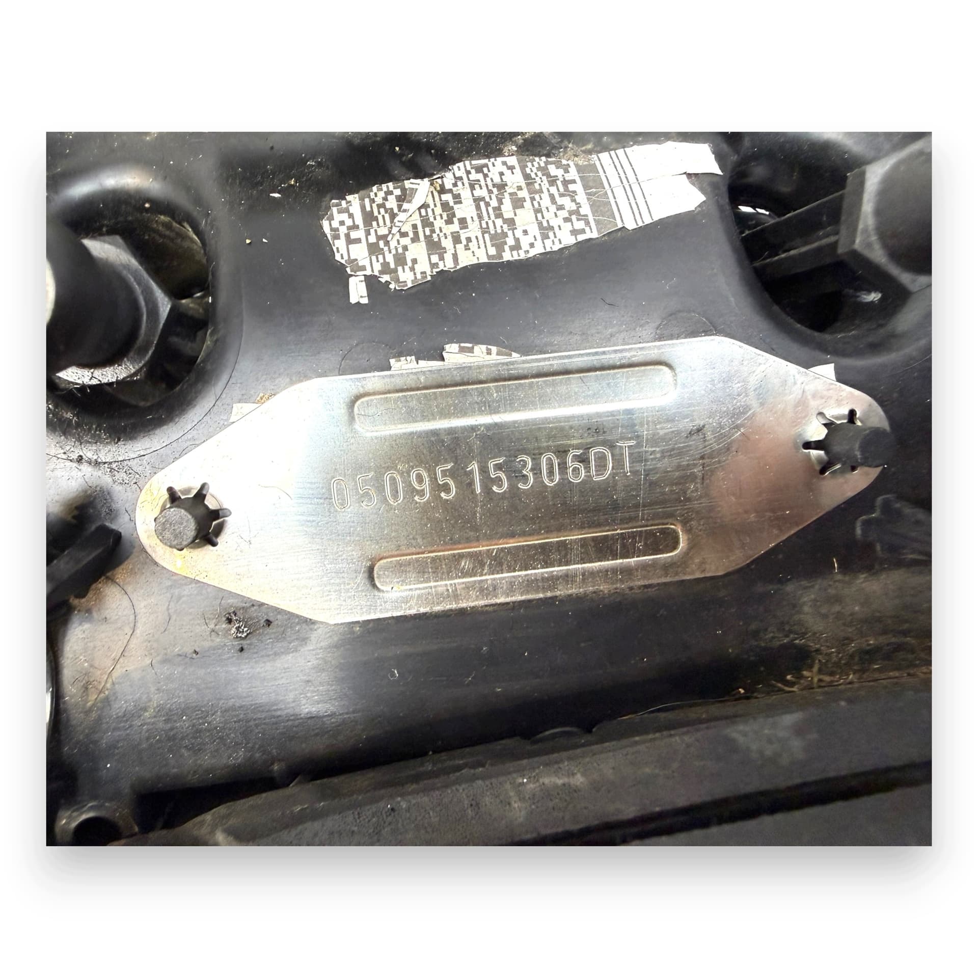 Moteur 306DT(AJTDV6) — vue 2