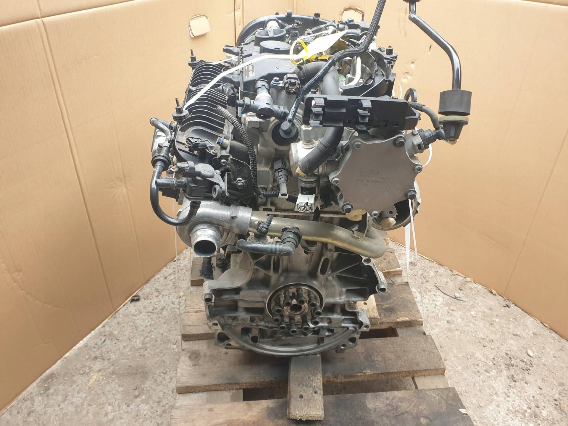 Moteur B 4204 T37 — vue 3