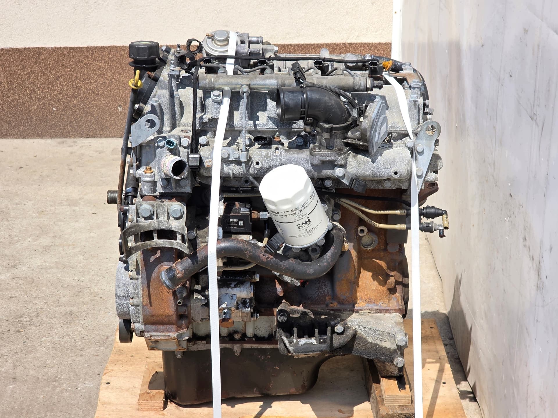 Moteur F1CE0481F — vue 3