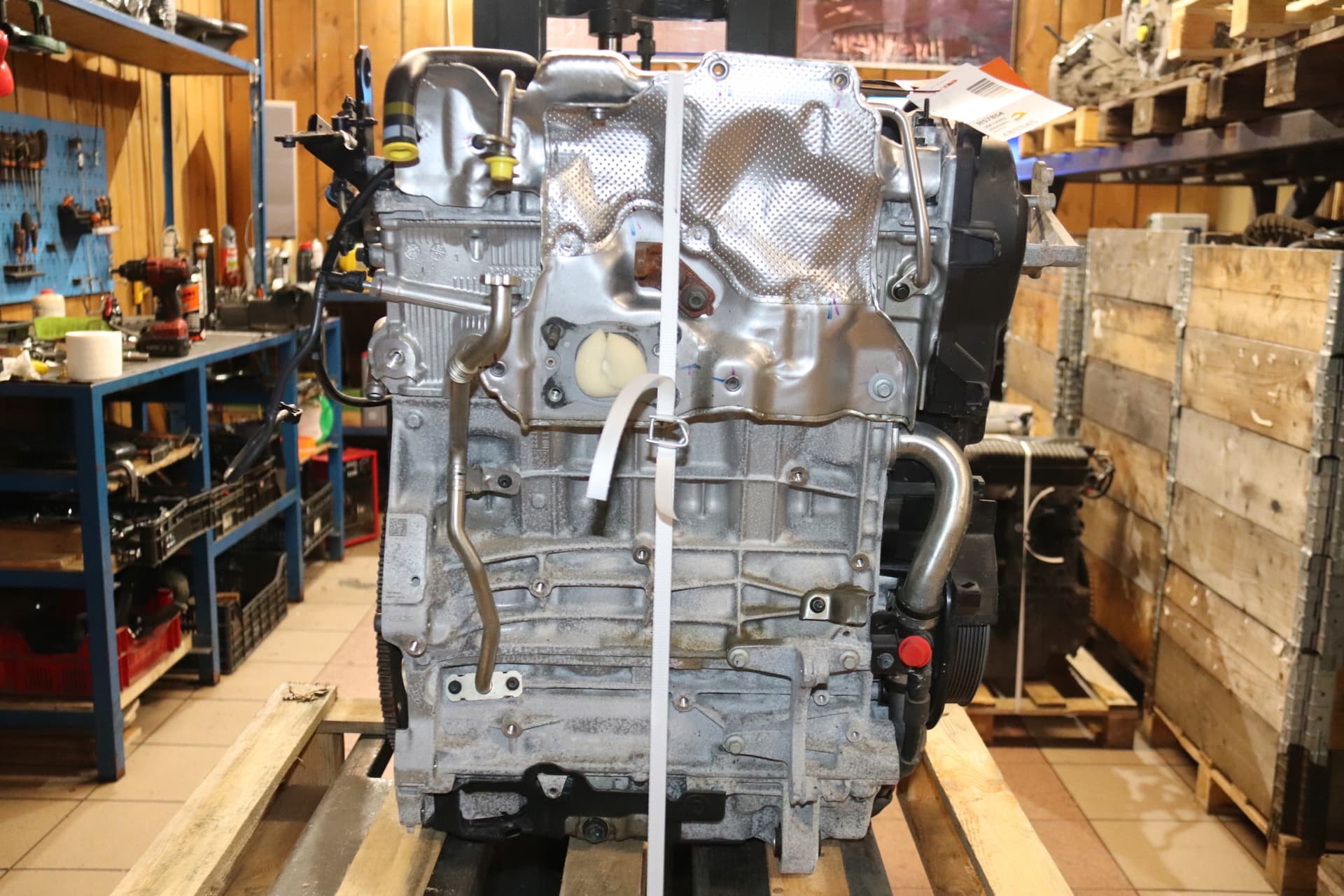 Moteur B 420 T6 — vue 3