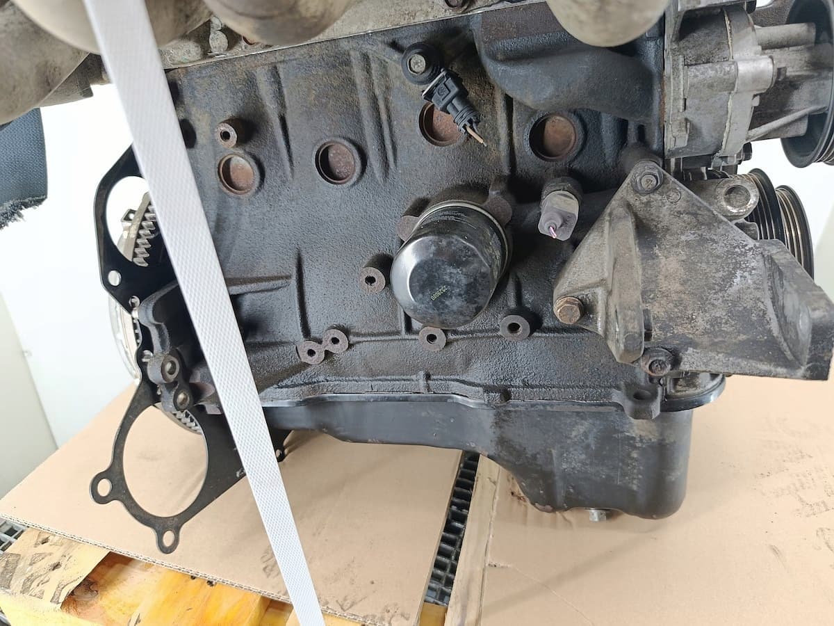 Moteur QG18DE — vue 3
