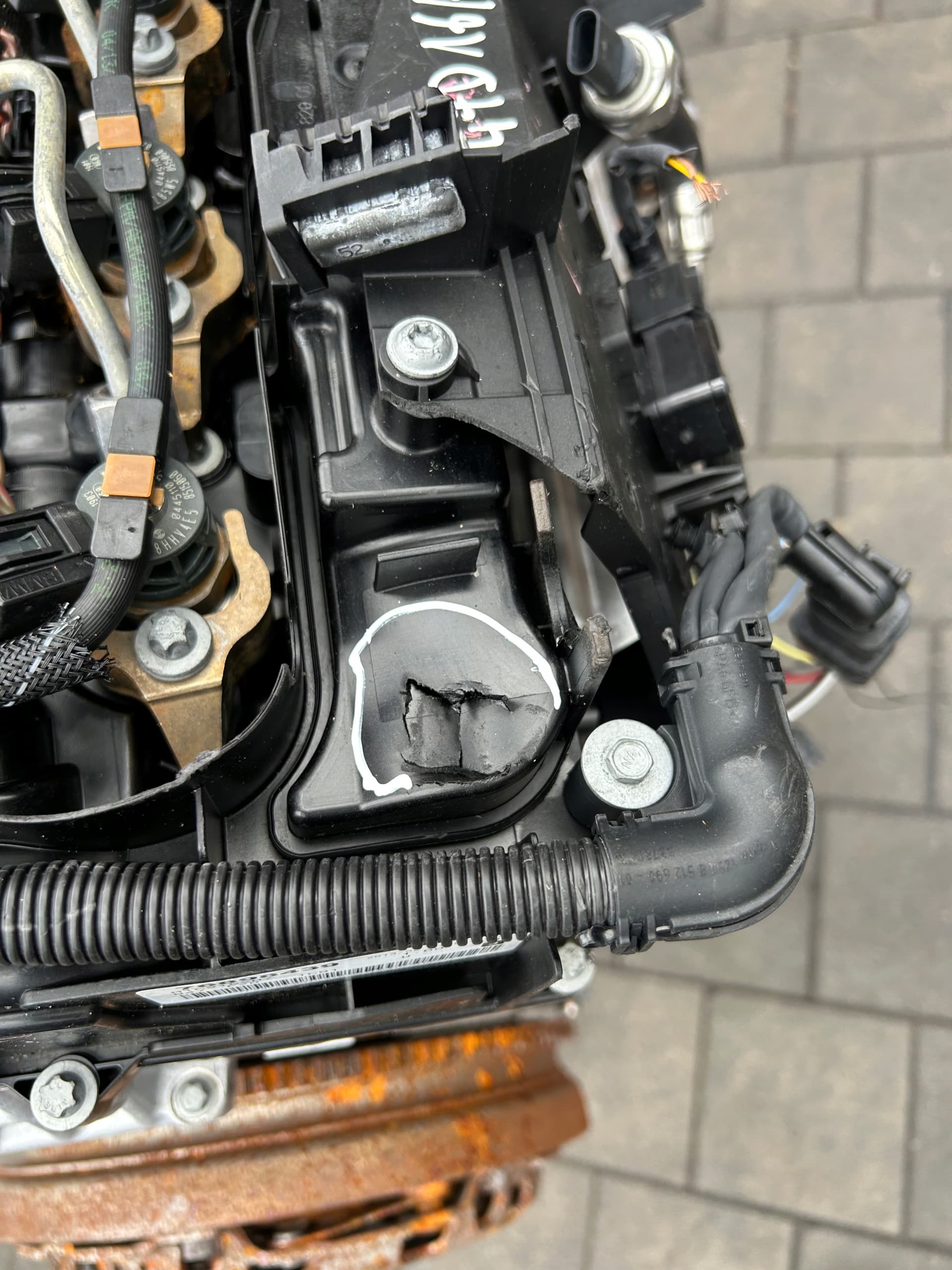 Moteur N47 D16 A — vue 15