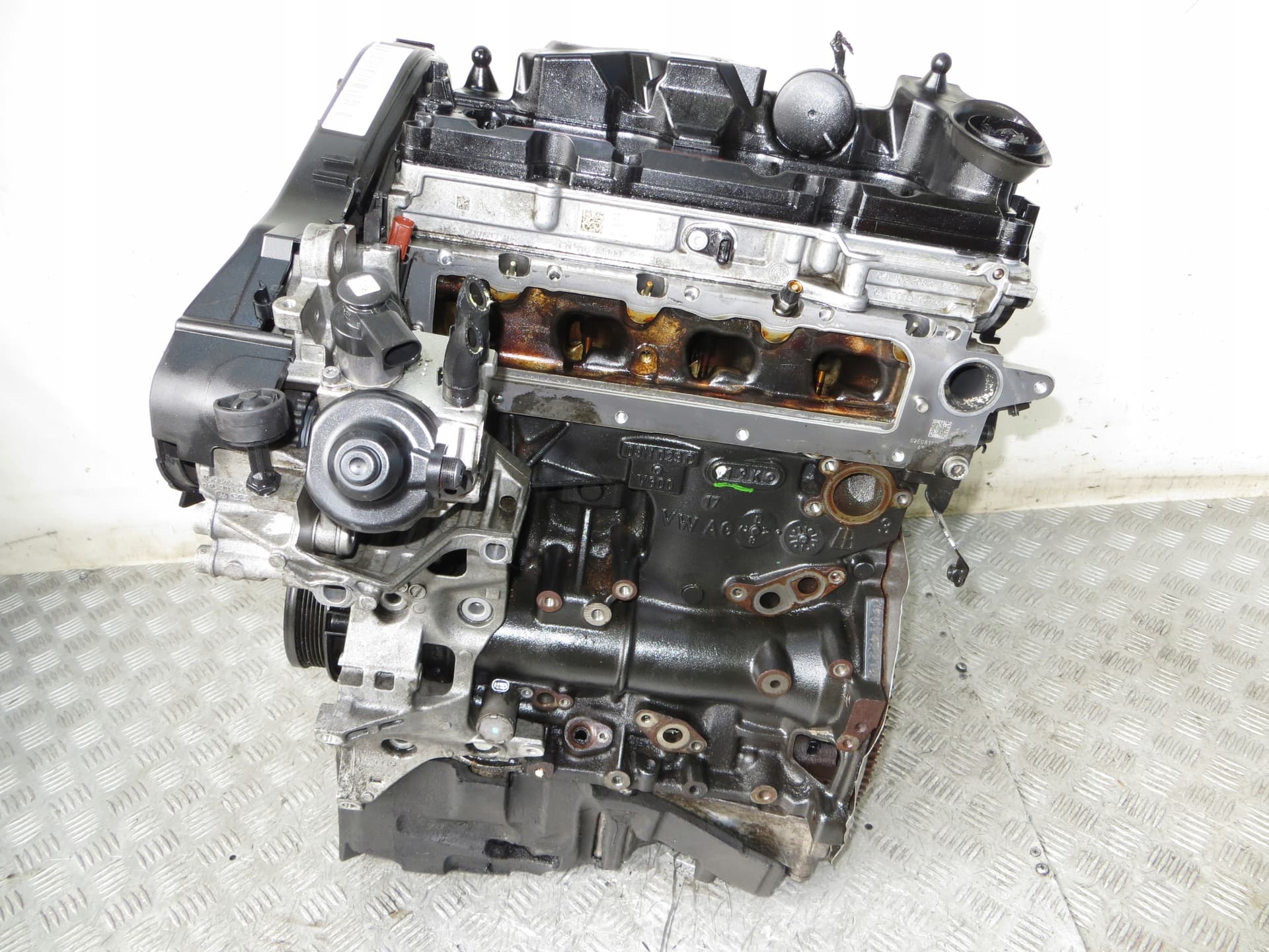Moteur CZHA — vue 4