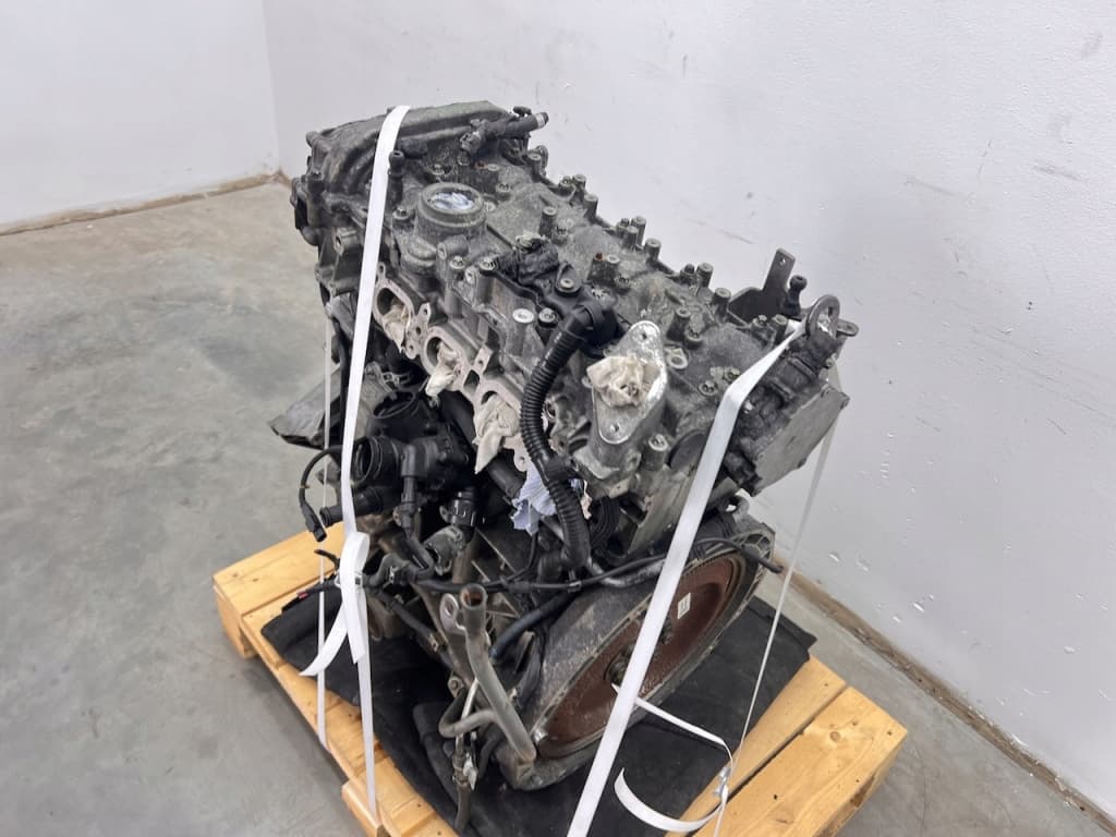 Moteur M 254.920 — vue 2