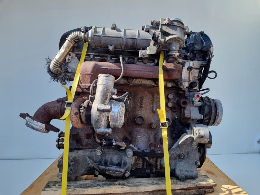 Moteur F1CE0481F — vue 4