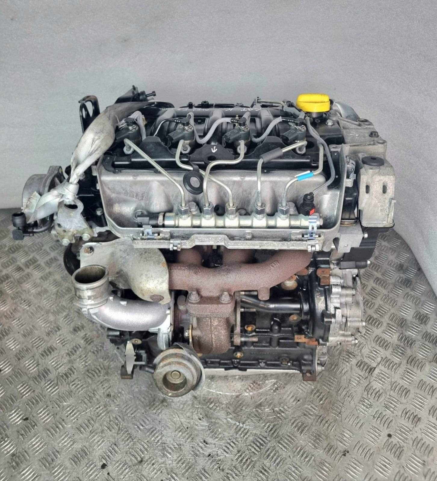 Moteur G9T 742 — vue 9