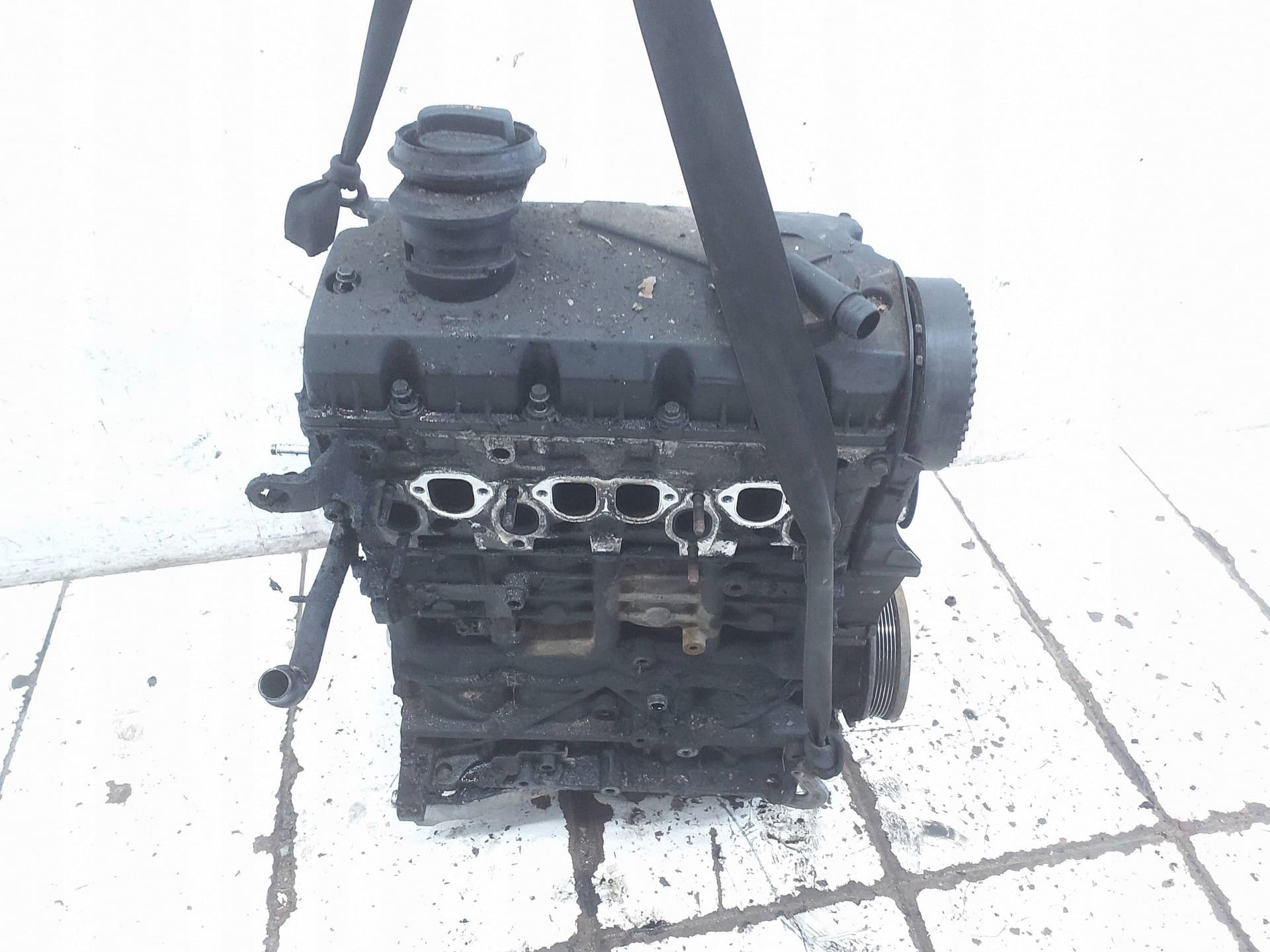 Moteur AUY — vue 4