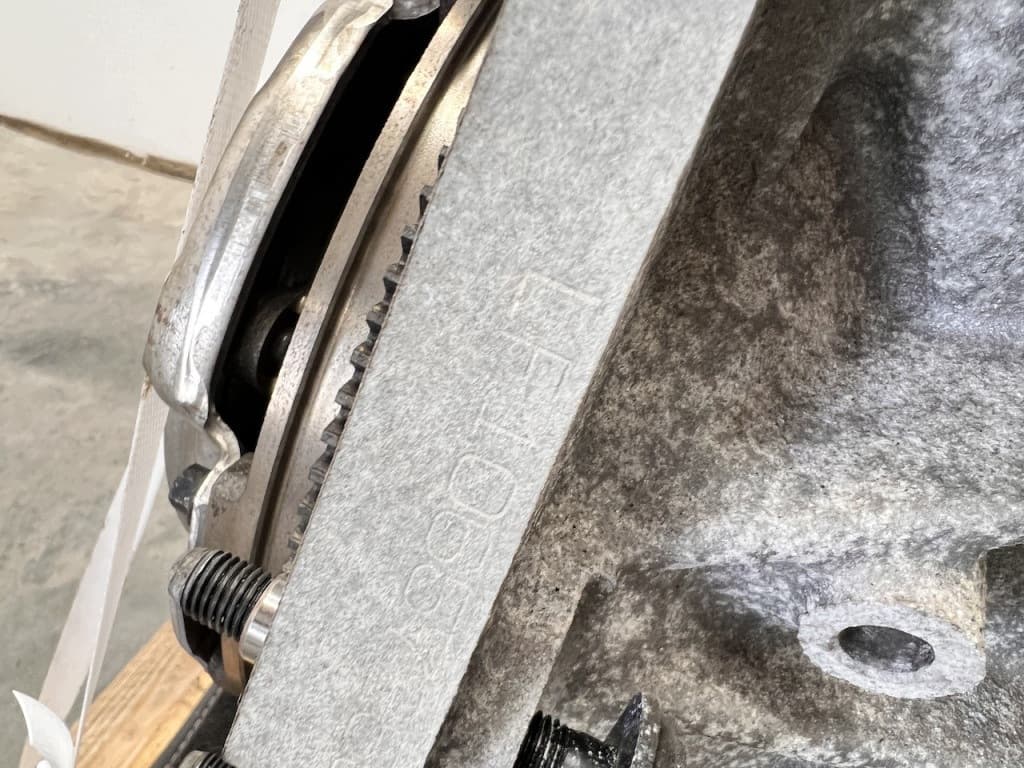 Moteur L8-VE — vue 15