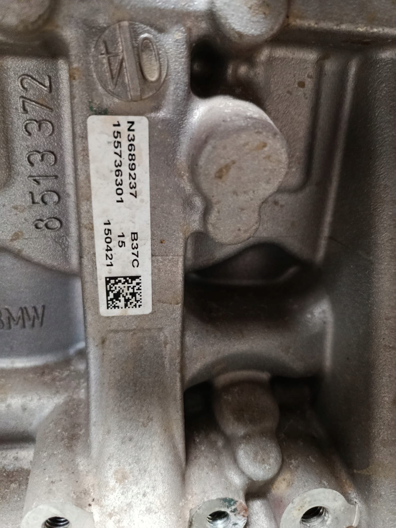 Moteur B37 C15 A — vue 3