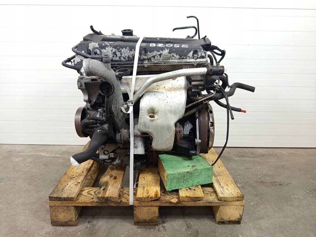 Moteur B205E — vue 2