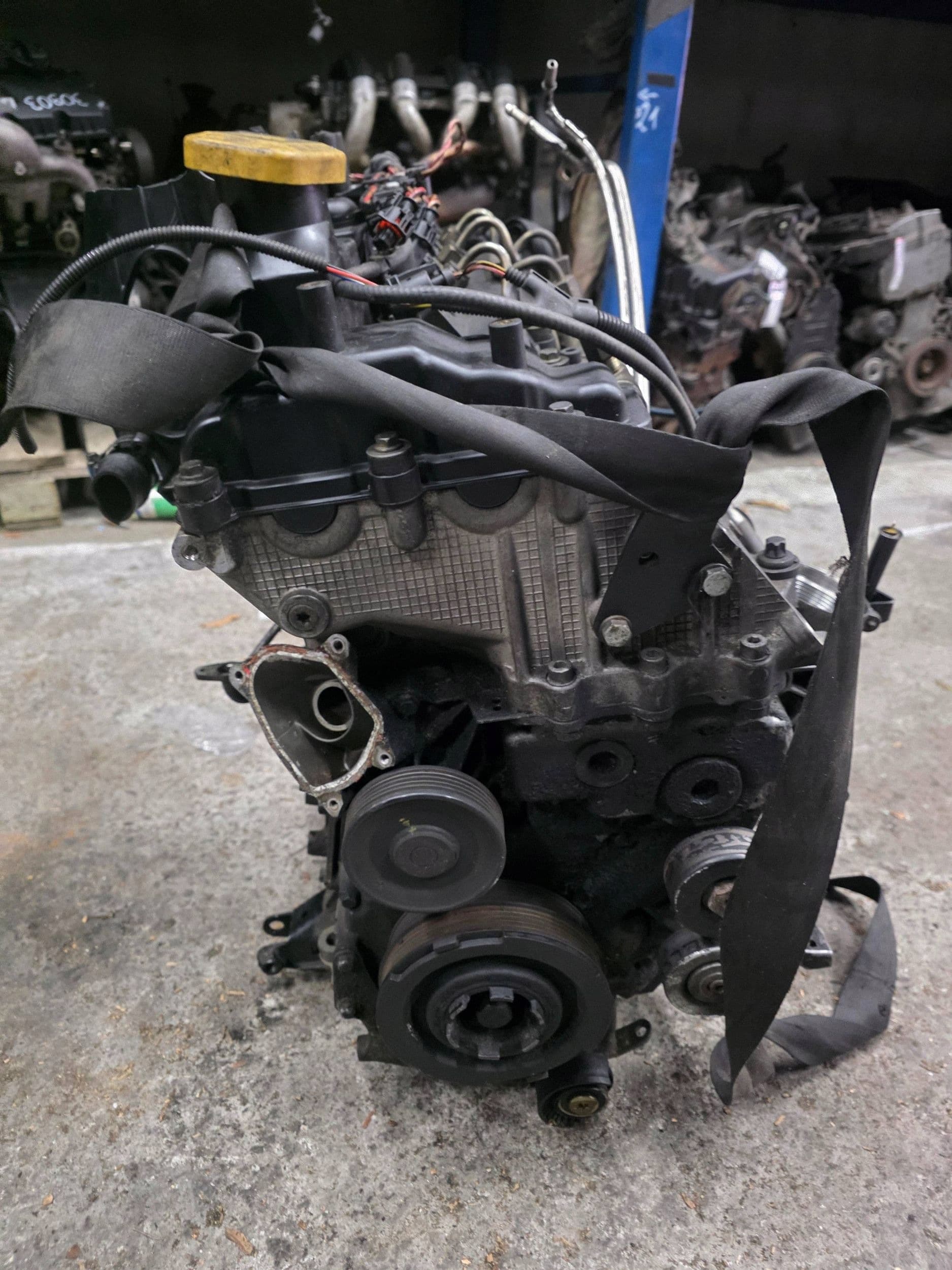 Moteur 204D2 — vue 4