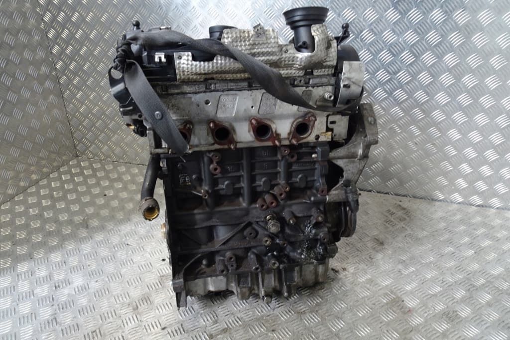 Moteur CBAB — vue 2