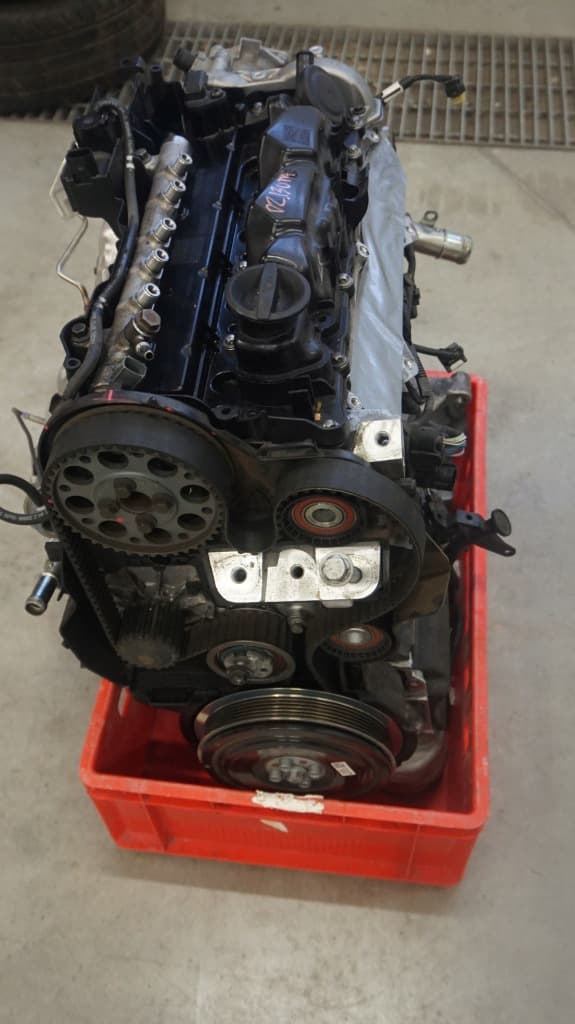 Moteur D 4204 T8 — vue 2