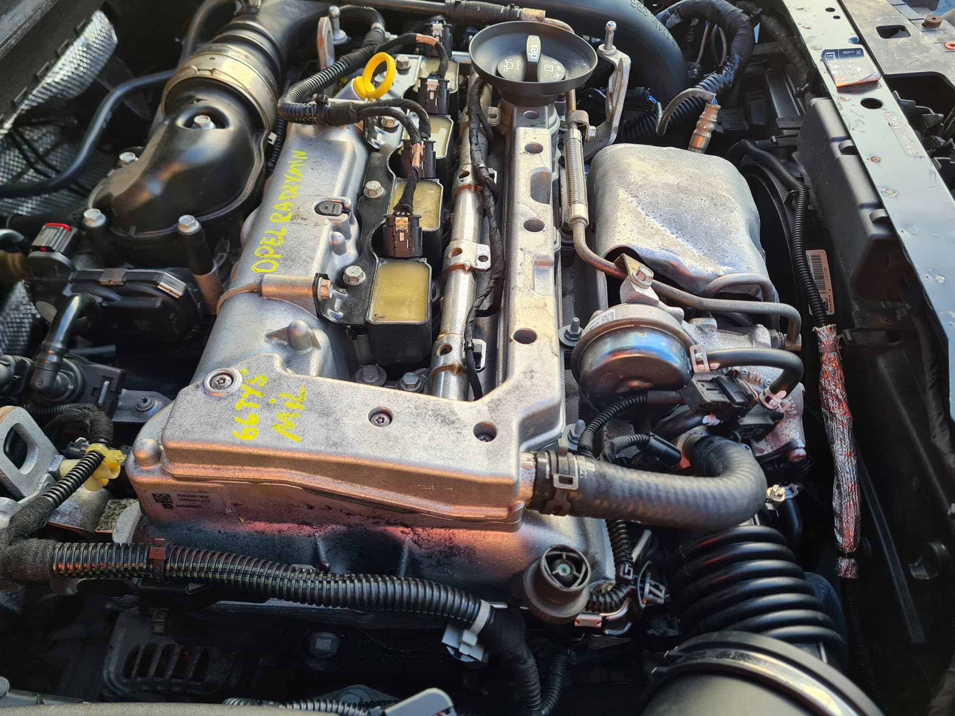 Moteur A 16 SHT — vue 3