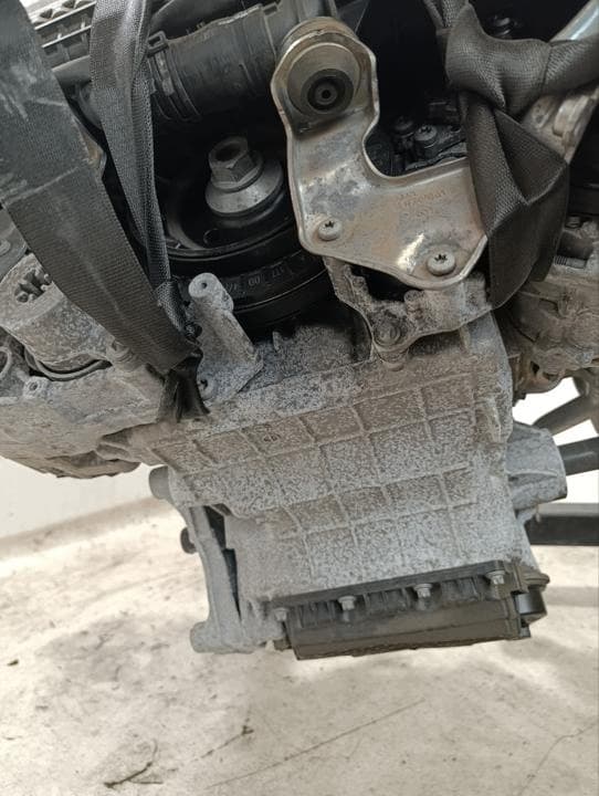 Moteur M 177.950 — vue 8
