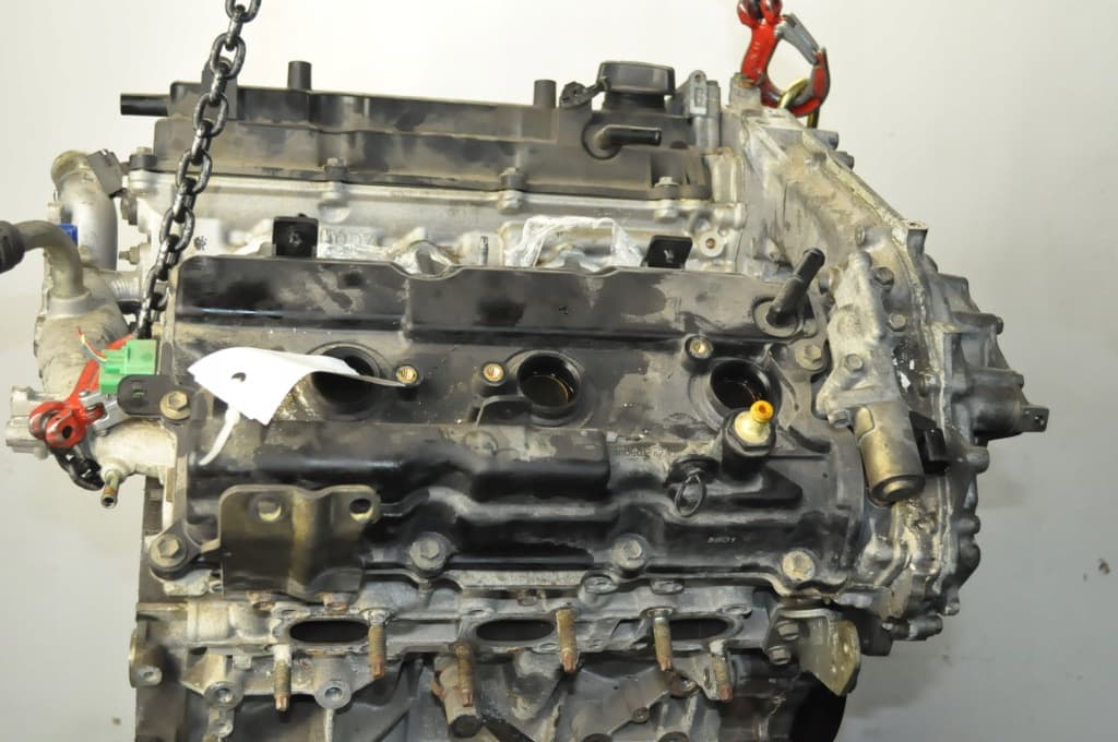 Moteur VQ35DE — vue 3
