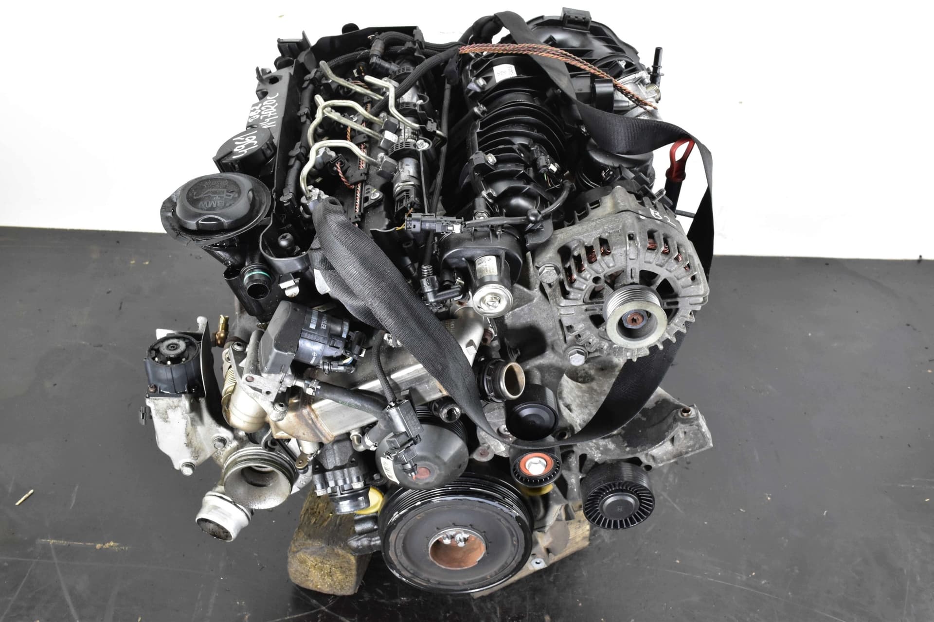 Moteur N47 D20 C — vue 13