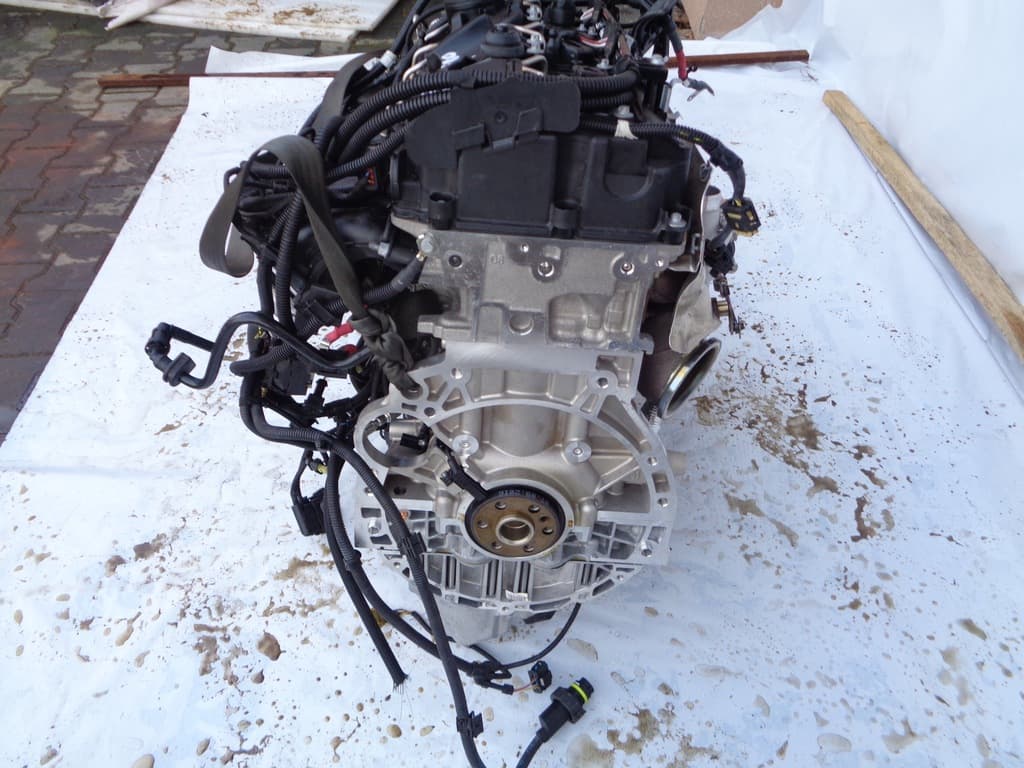 Moteur S55 B30 A — vue 3