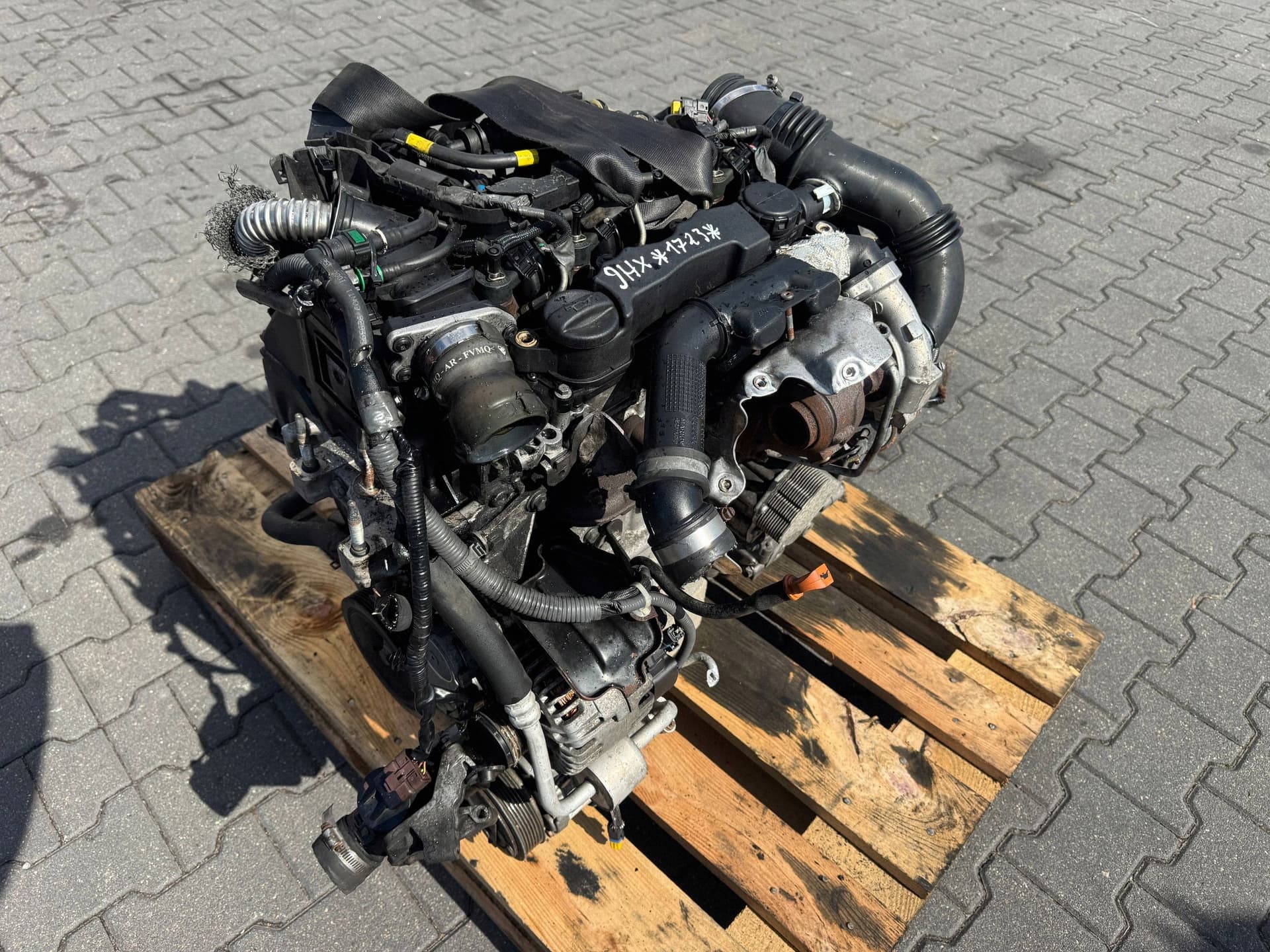 Moteur 9HX — vue 2