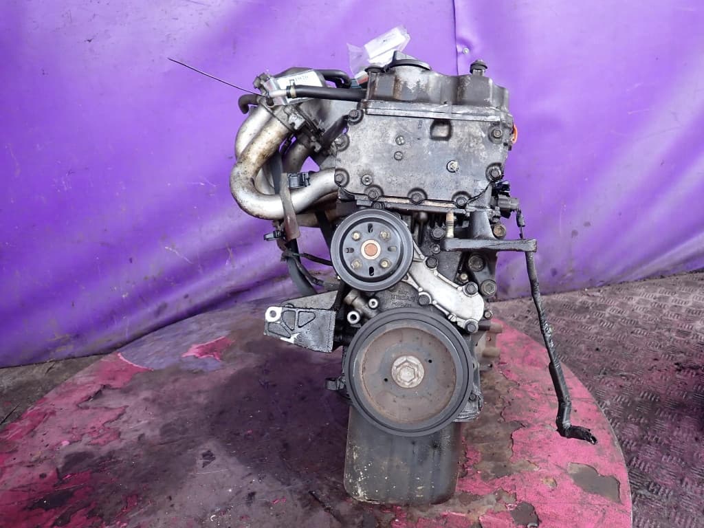 Moteur QG18DE — vue 2