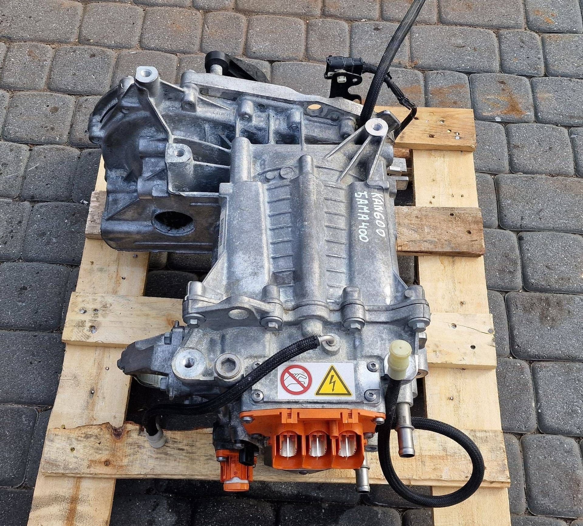 Moteur 5AQ 604 — vue 2