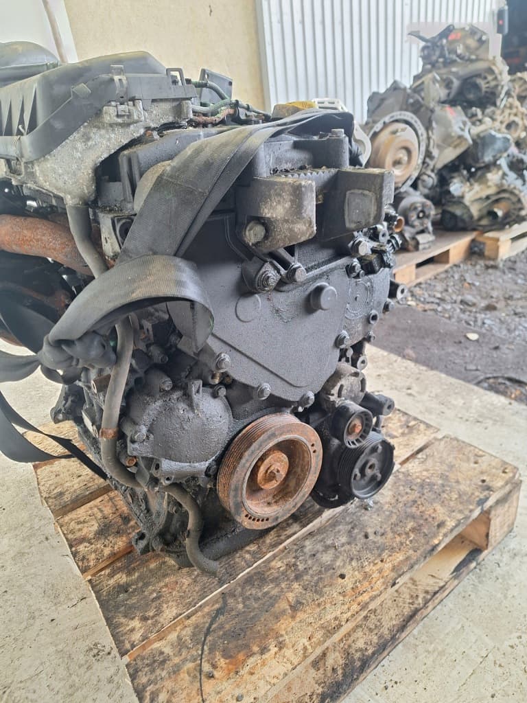 Moteur G9U 650 — vue 3