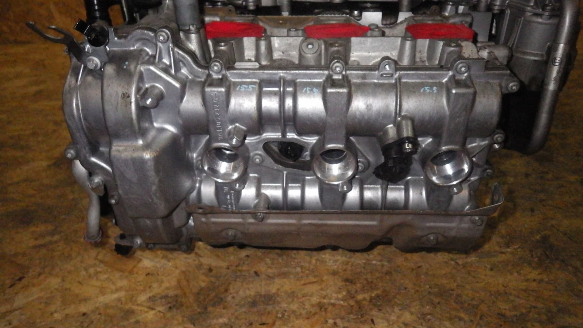 Moteur VQ25DE — vue 8