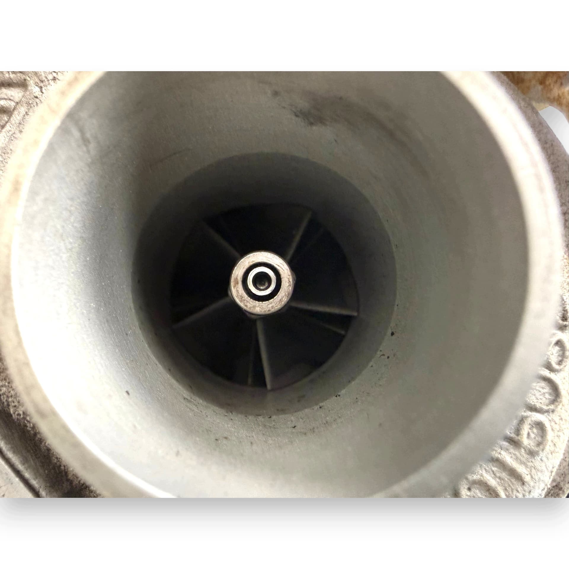 Moteur K9K 400 — vue 15
