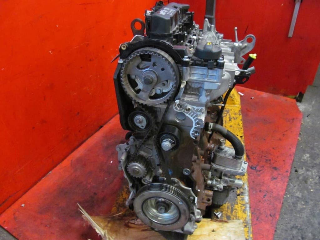 Moteur AHK (DW10FE) — vue 3