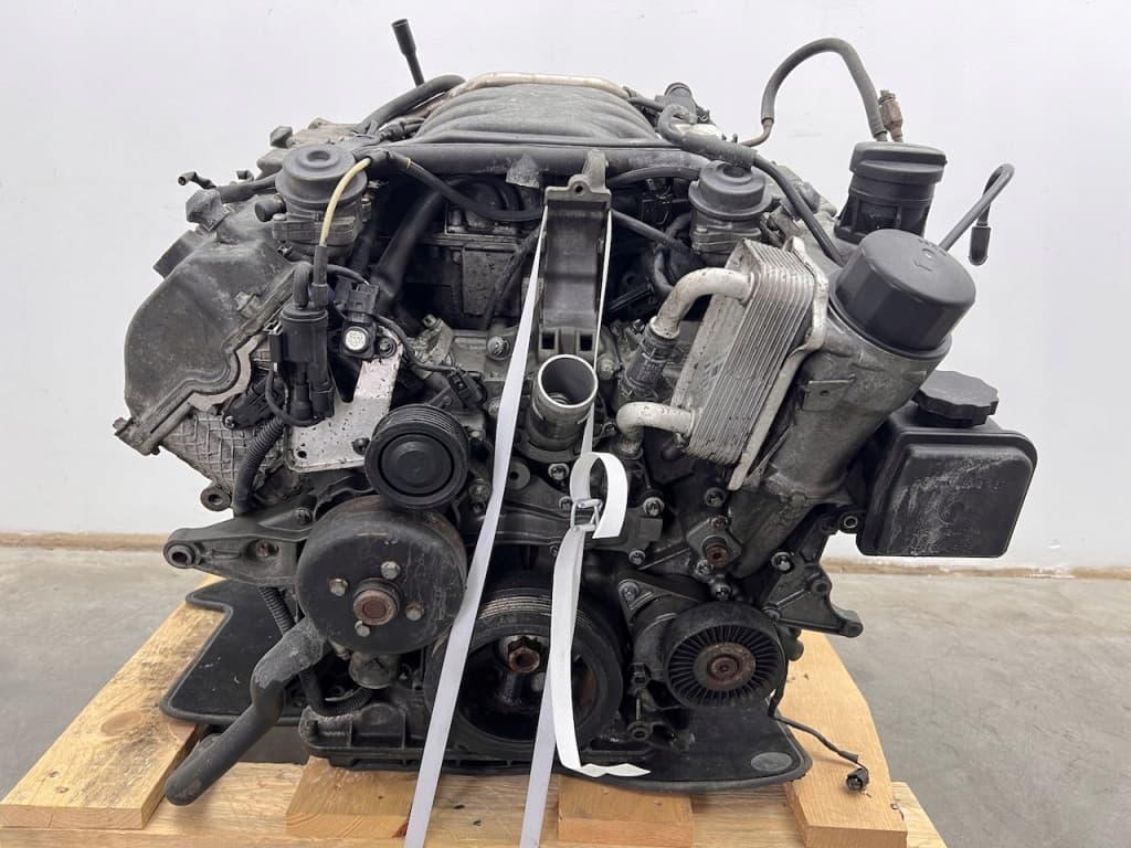 Moteur M 112.973 — vue 3
