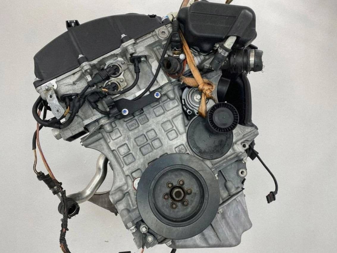 Moteur N52 B25 AF — vue 2