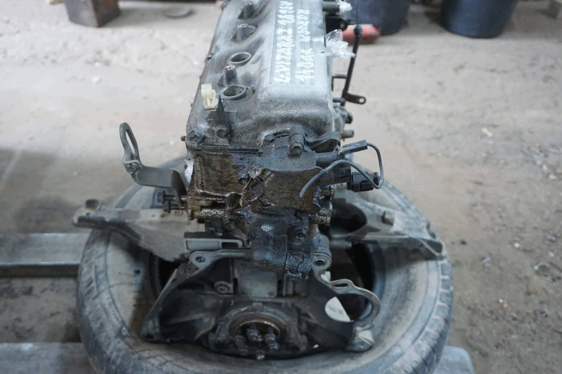 Moteur G16B — vue 4