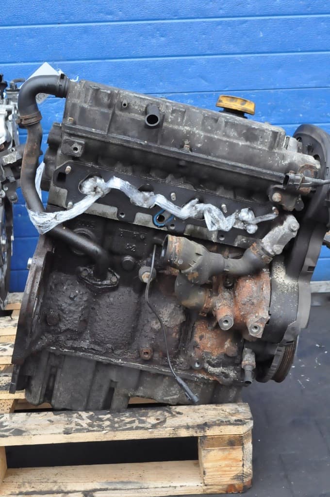 Moteur Z 16 XE — vue 3