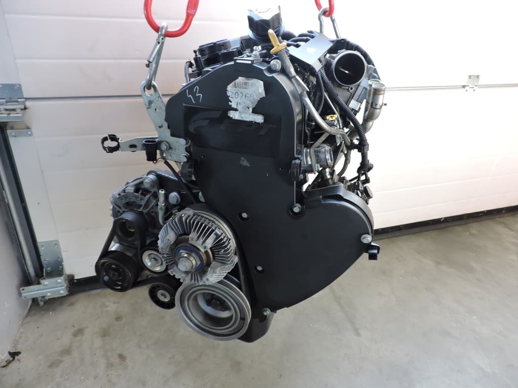 Moteur F1AFL411B — vue 4