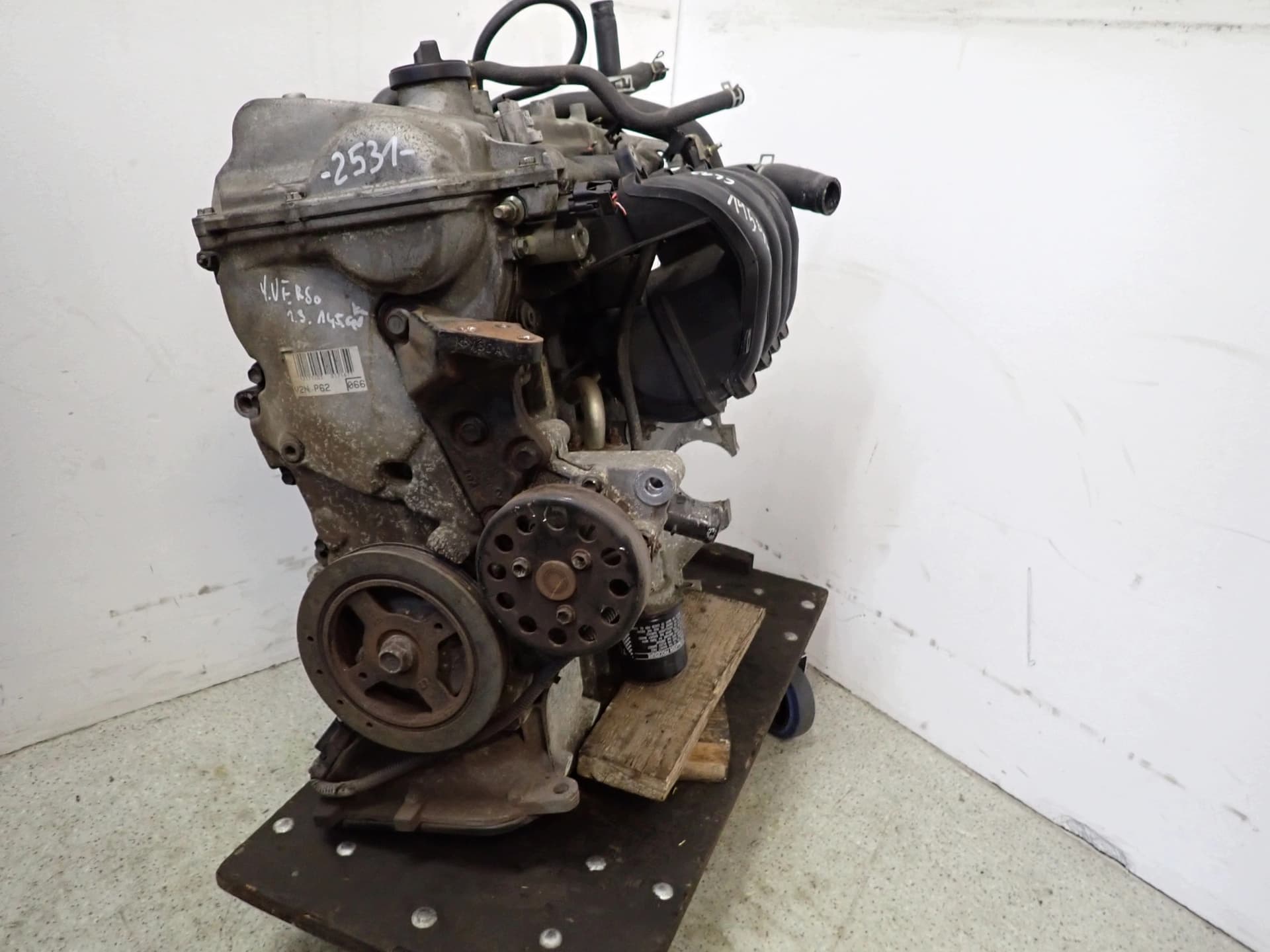 Moteur 2NZ-FE — vue 2