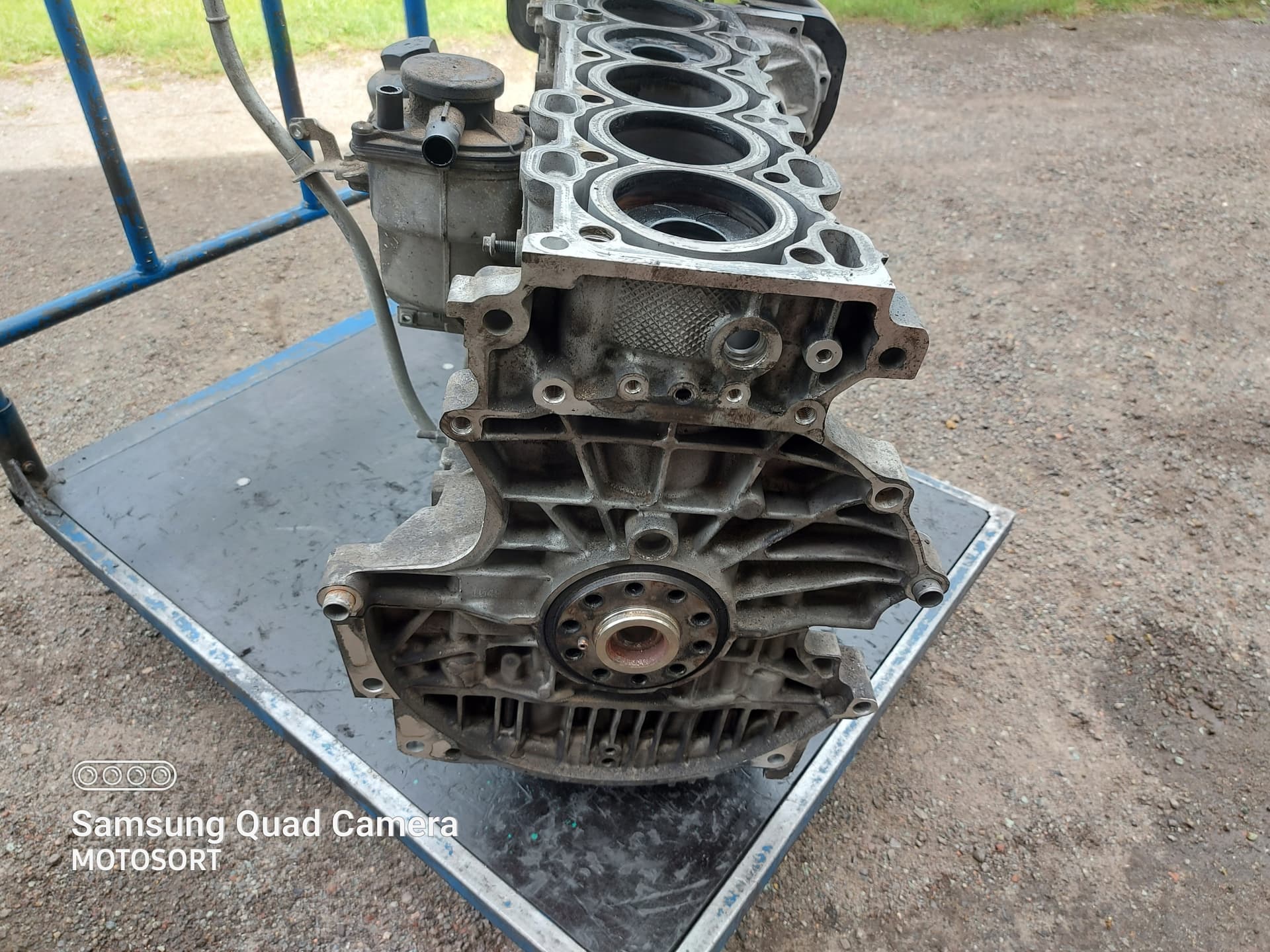 Moteur D 5244 T — vue 3
