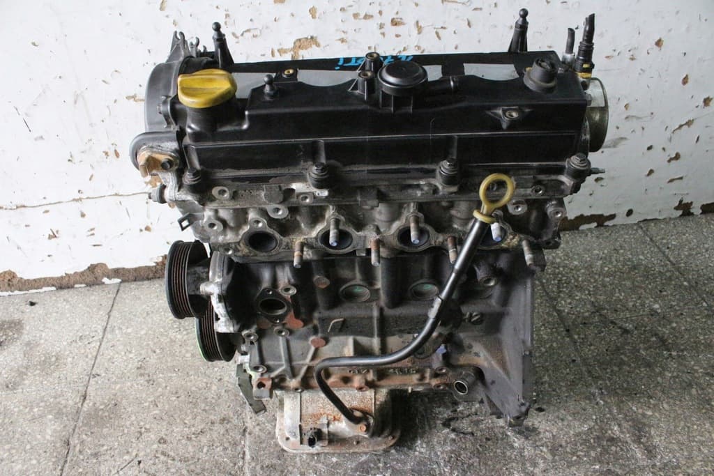 Moteur A 17 DTS — vue 3