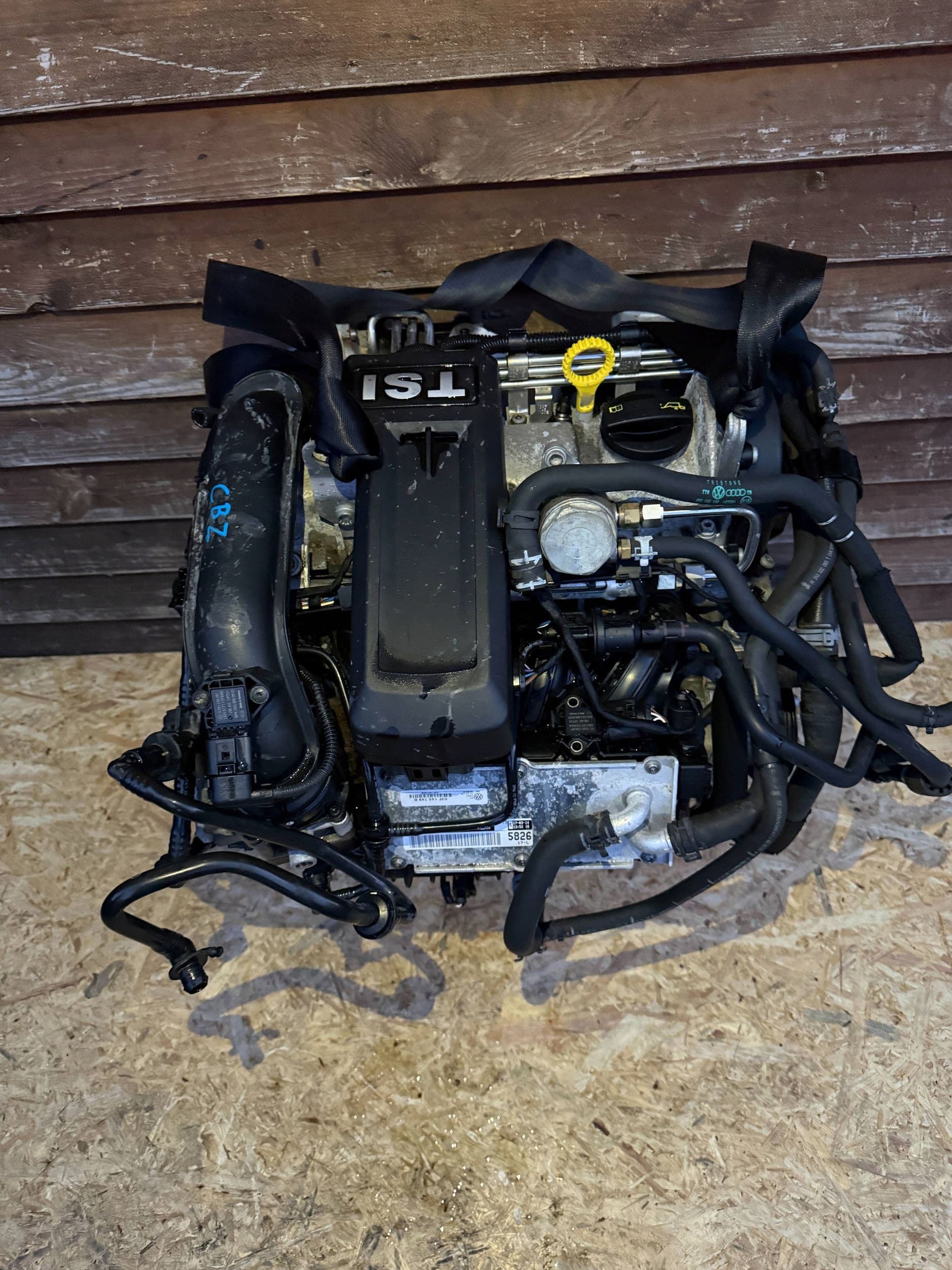Moteur CBZA — vue 3