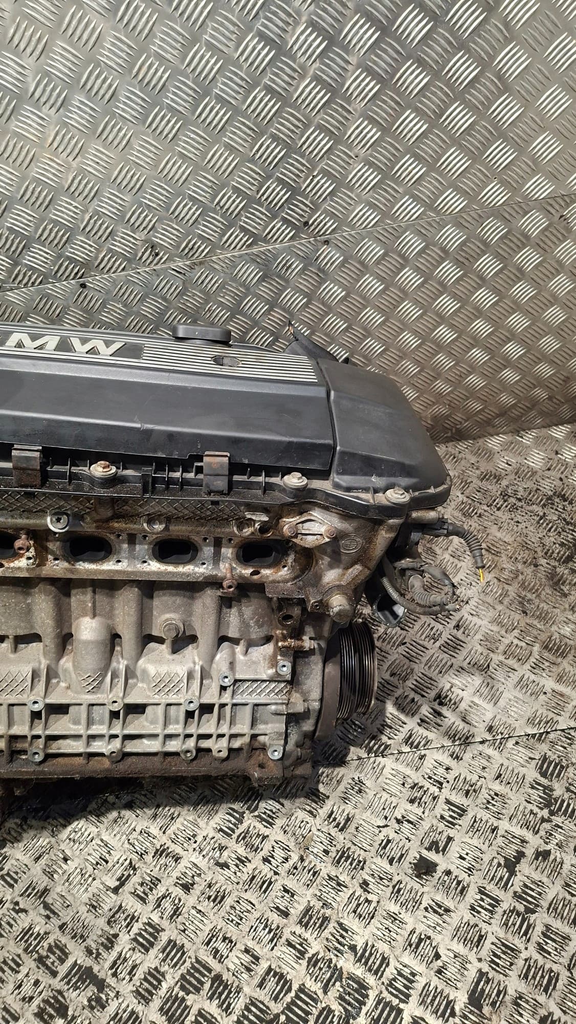 Moteur M52 B20 (206S3) — vue 3