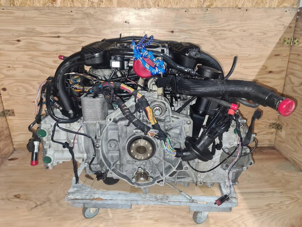 Moteur M 96.20 pour Porsche