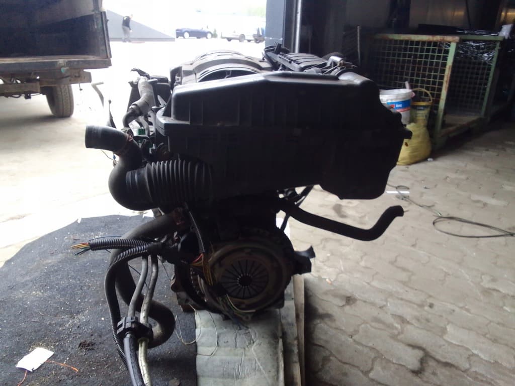 Moteur NFU (TU5JP4) — vue 2